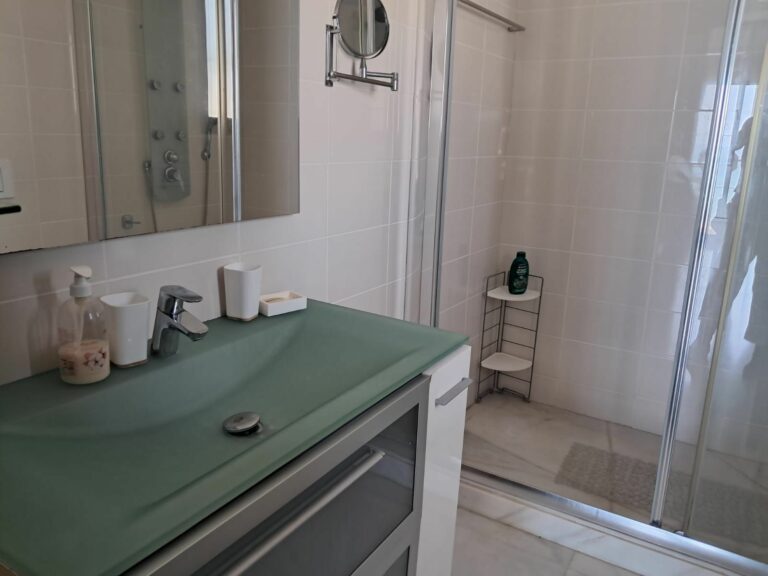 c0a6e934e9b535ec326f60c3fbe6601c - 12