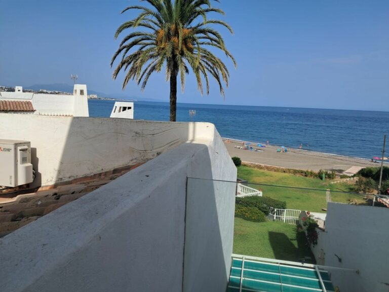 c0a6e934e9b535ec326f60c3fbe6601c - 7