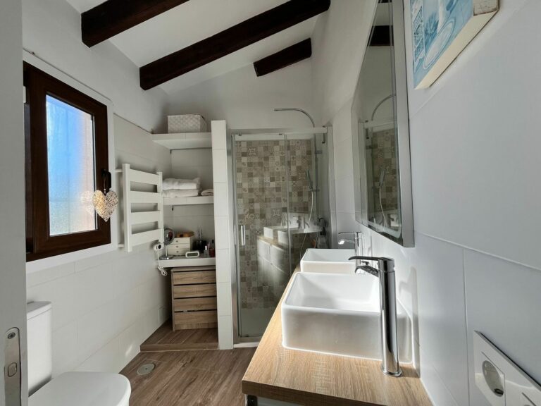 c14186540b0a8d7c2b1e76ebb8207f94 - 5