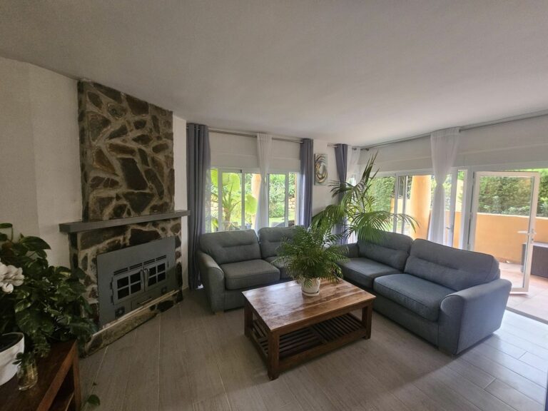 c1b67f33520cde09b0e318de28b7979c - 1