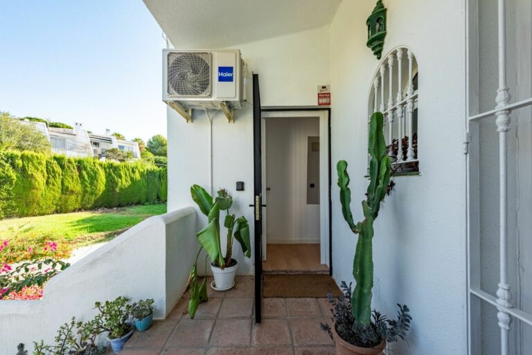 c235ee3308539b9908314c9bf2b97f5c - 15