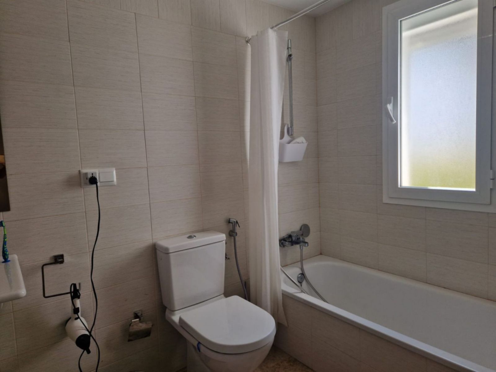 c2b1dca702c5999ff9be91e75739b4a5 - 10