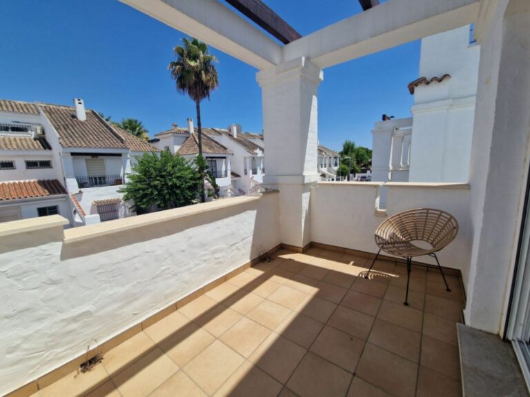 c2b1dca702c5999ff9be91e75739b4a5 - 15