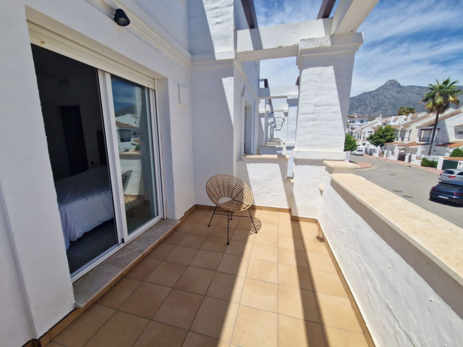 c2b1dca702c5999ff9be91e75739b4a5 - 16