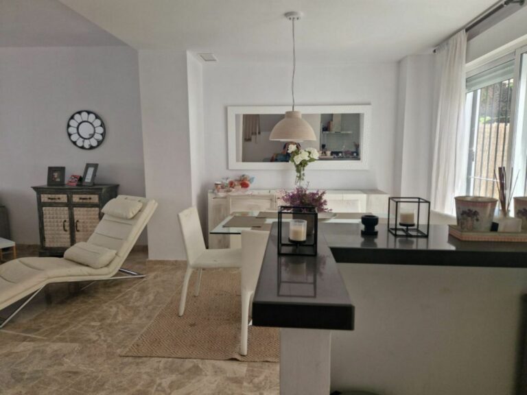 c2b1dca702c5999ff9be91e75739b4a5 - 5