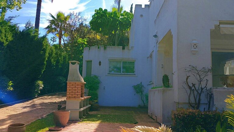 c307376c5e8faa90202e3ec9e1f55f65 - 12