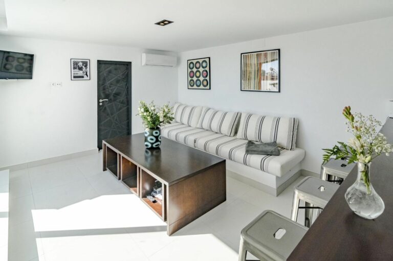 c47a43d1ced383eea74f12b95488dff1 - 6