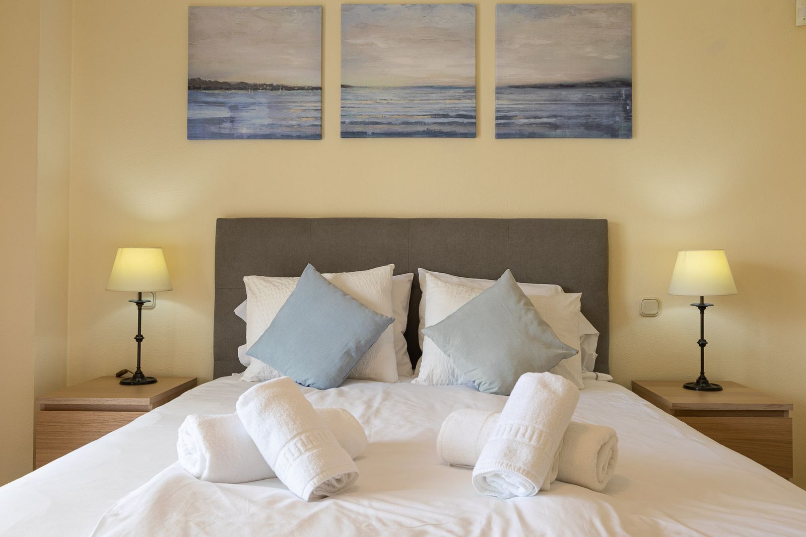 c61ec2f9a8b62cfe64b17a56d0ff6a6d - 16