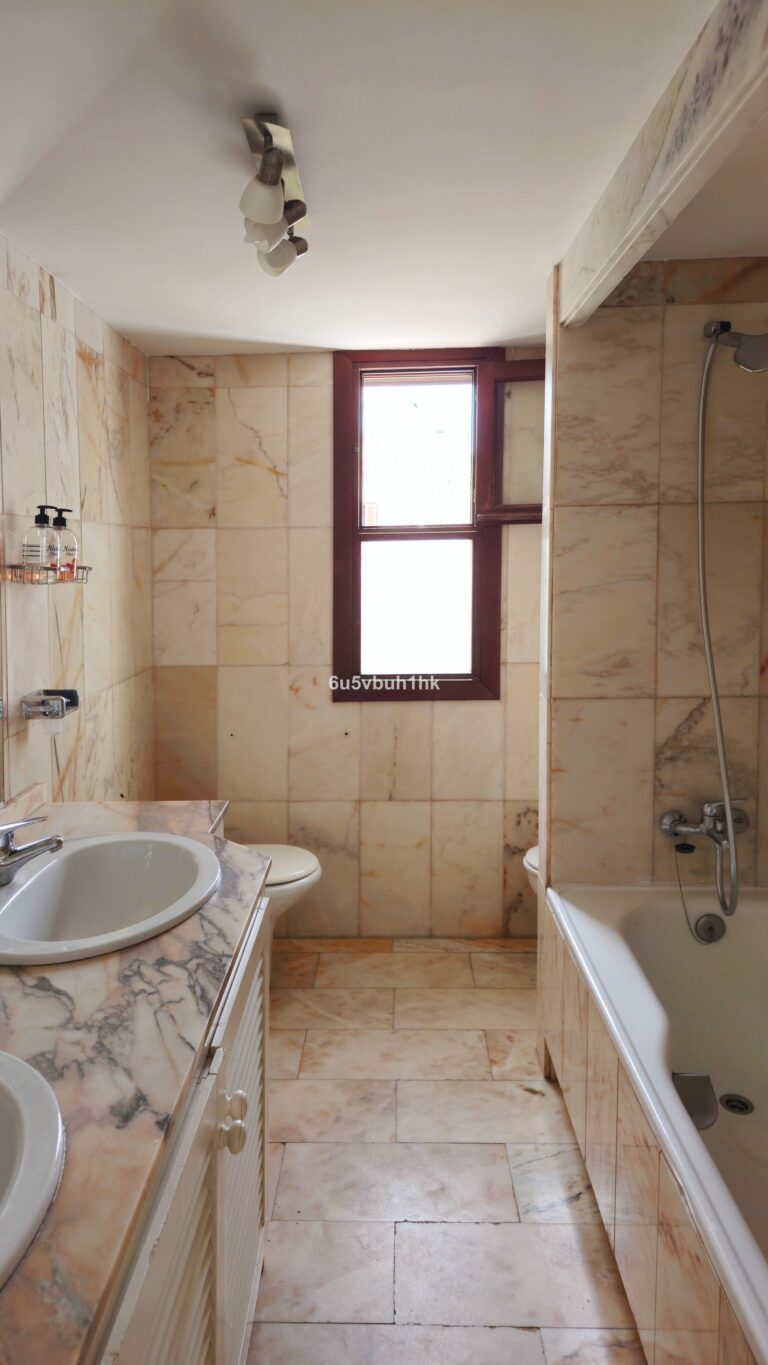 c6b6f125f246534889732be2602609ea - 16