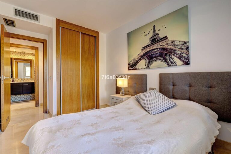 c73cee1ee7661cbc89de03dbc57998ee - 12