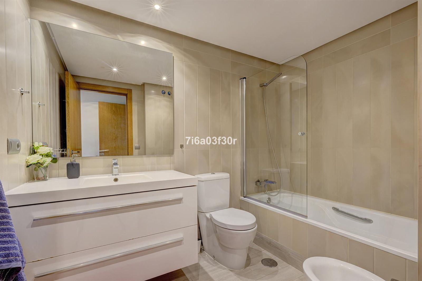 c73cee1ee7661cbc89de03dbc57998ee - 15