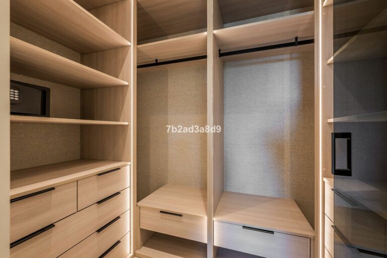 c7e706016c8bfcb86d97357a121d6ff5 - 15