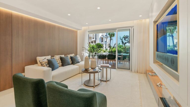 c7e706016c8bfcb86d97357a121d6ff5 - 6