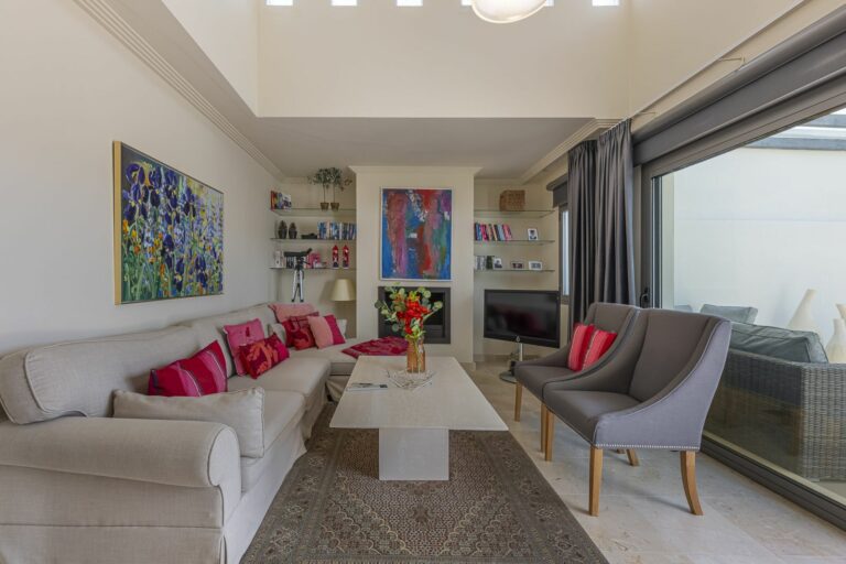 c7e8de19a5da9b0972796a9e4e8eeb0e - 10