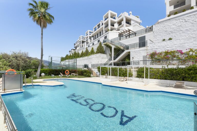 c7e8de19a5da9b0972796a9e4e8eeb0e - 4