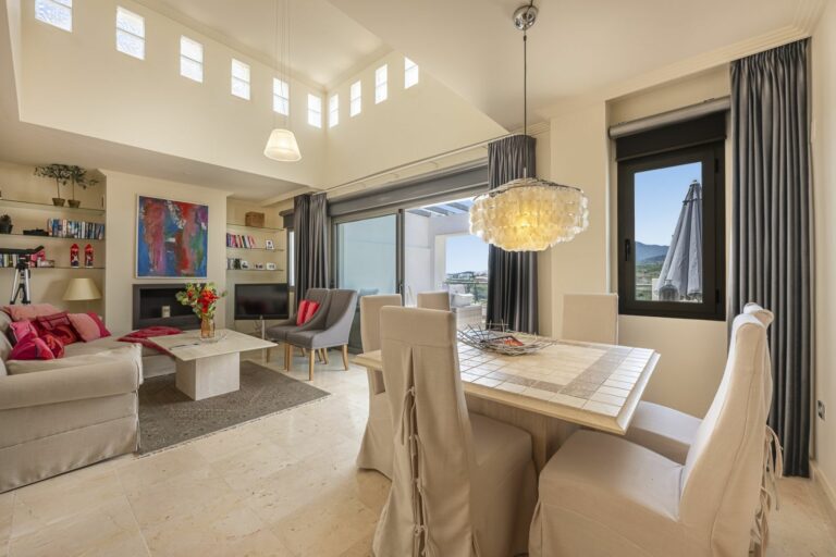 c7e8de19a5da9b0972796a9e4e8eeb0e - 9