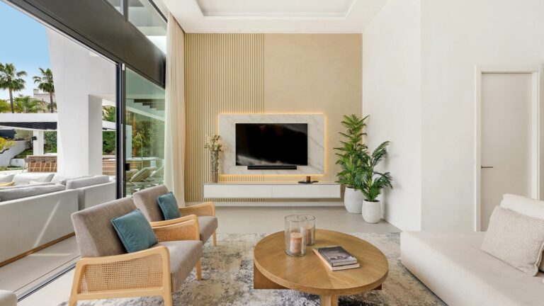 c8600efd1ad60e2ce853881697c85f24 - 6