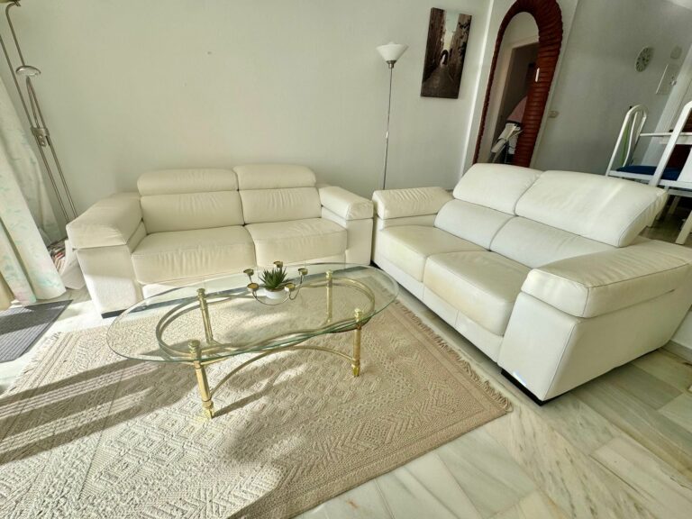 c86e996a7b9b96613de48b3287a8c733 - 10