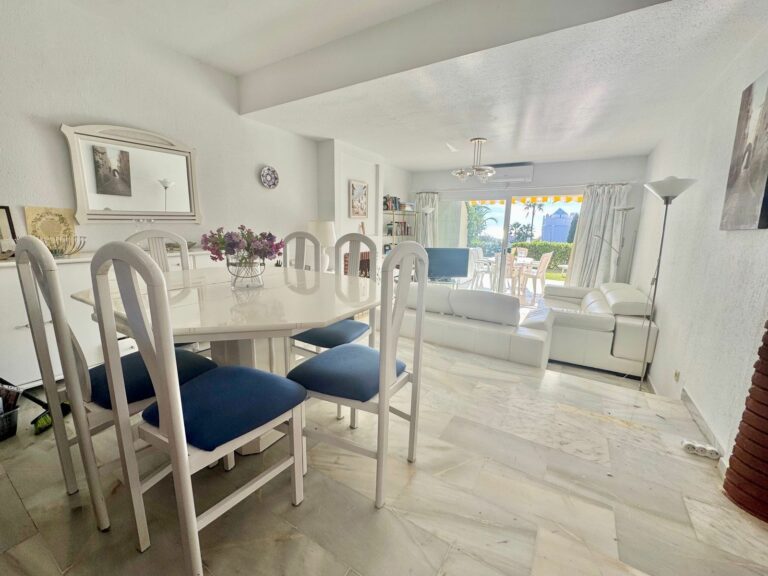 c86e996a7b9b96613de48b3287a8c733 - 11