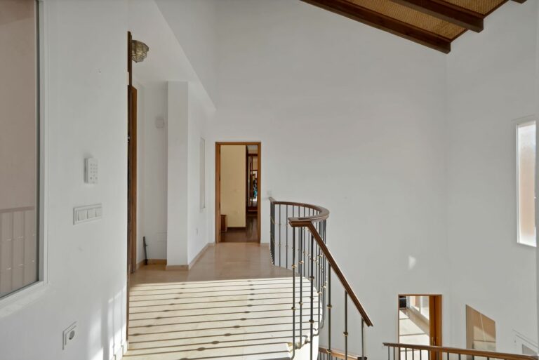 c8d1ede074ddea3b8bca783708b166fd - 12