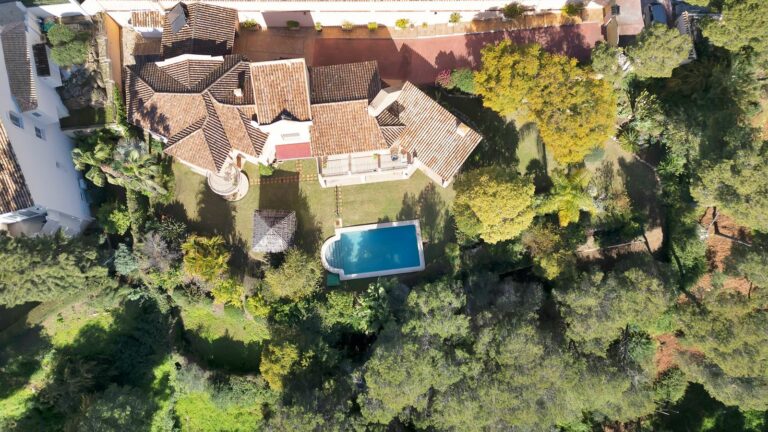 c8d1ede074ddea3b8bca783708b166fd - 2