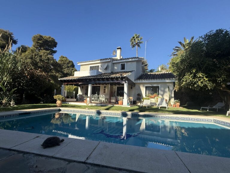 c92fce87d7dd8d49f82d9bc97d51358d - 7