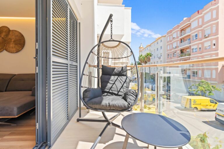 c931e20dea2a931efb0178d21830d2b1 - 8