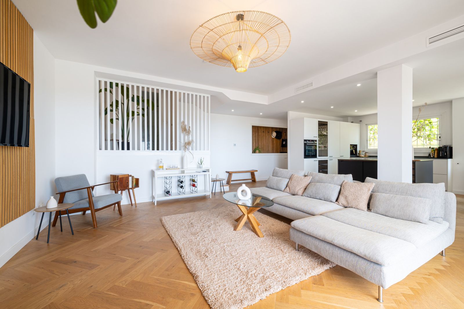 ca0e403b554068a5b262516ce2f8658f - 8