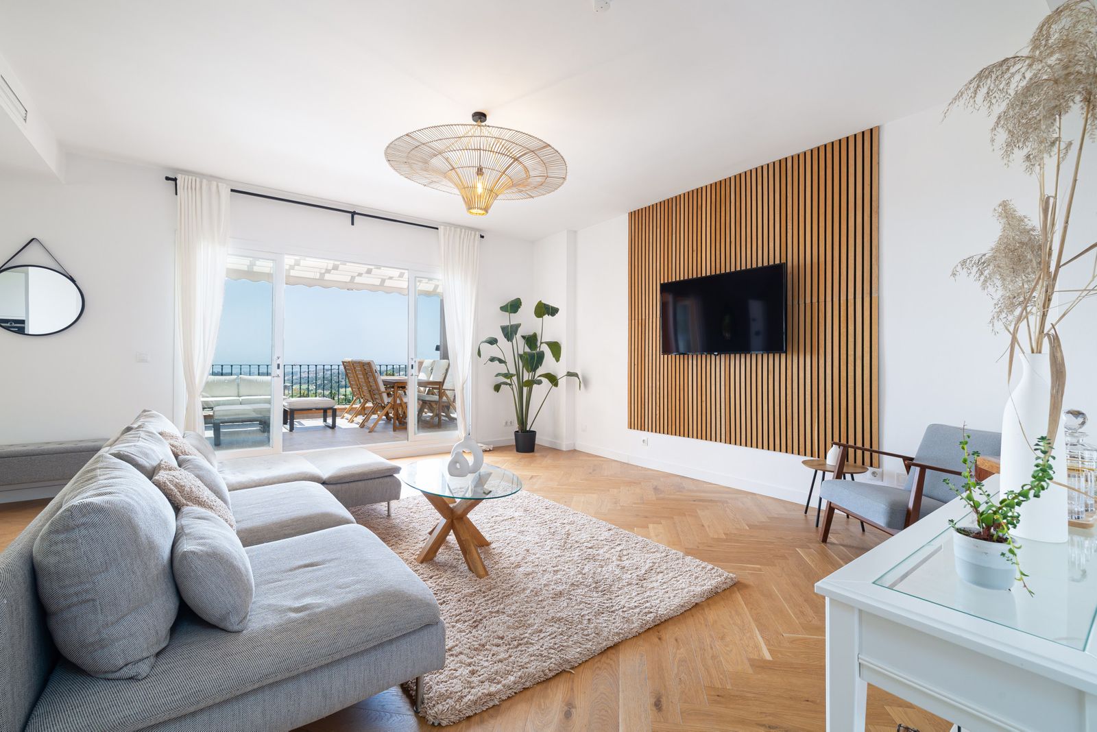 ca0e403b554068a5b262516ce2f8658f - 9