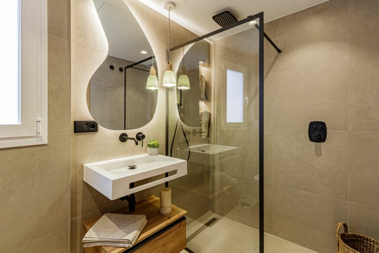 cab0cac89019782bd5631e03ca75f4a0 - 12