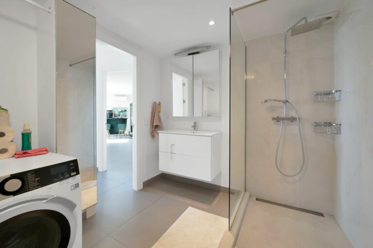 caef432c37e31d9792adb866bb94f75f - 12