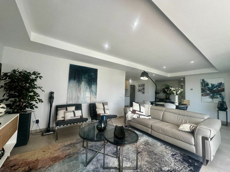 cd1ff8c02b3b8b40542e2f1557331bb4 - 16