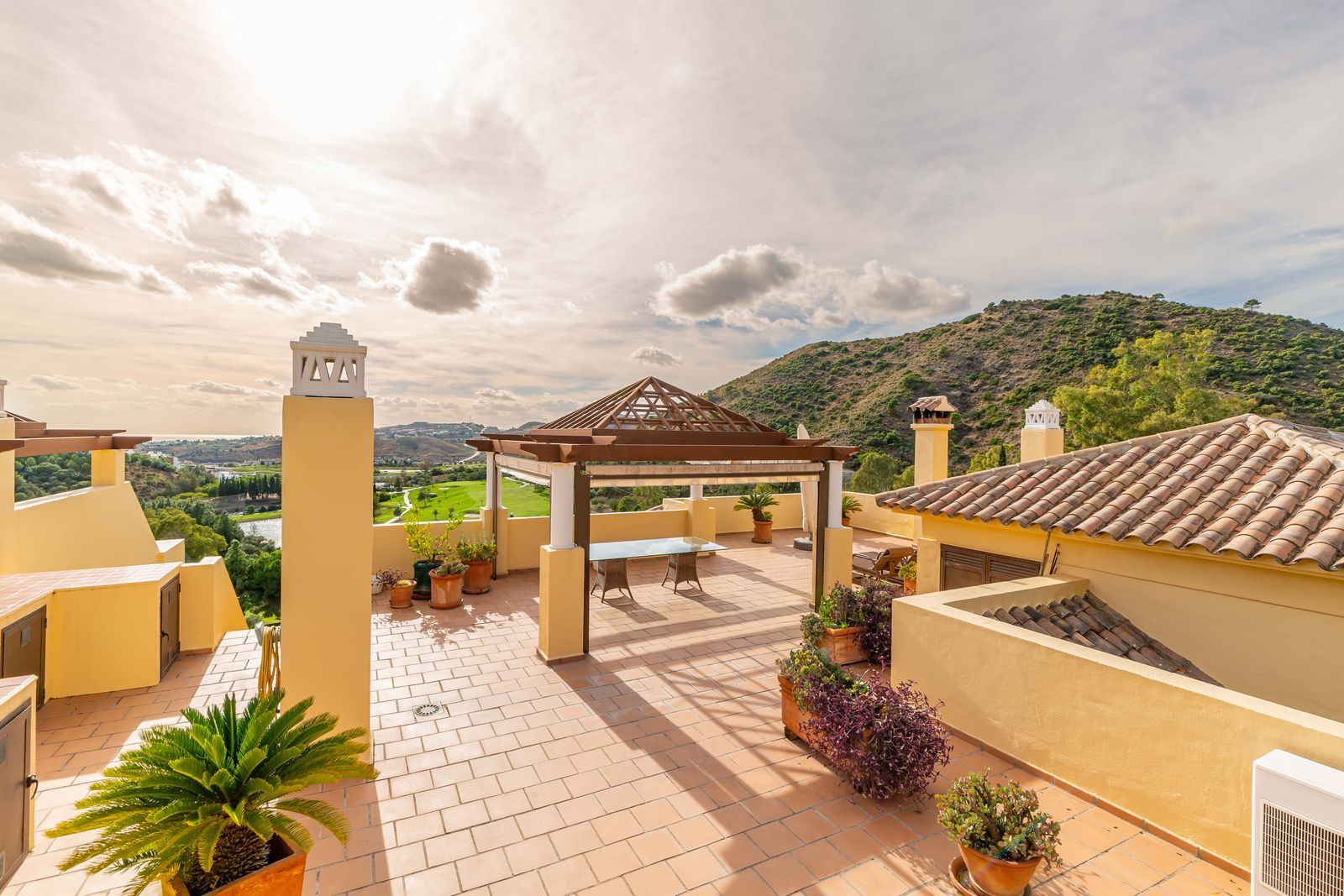 cde8594c90f27711ee7bf6b0f2691b6c - 16