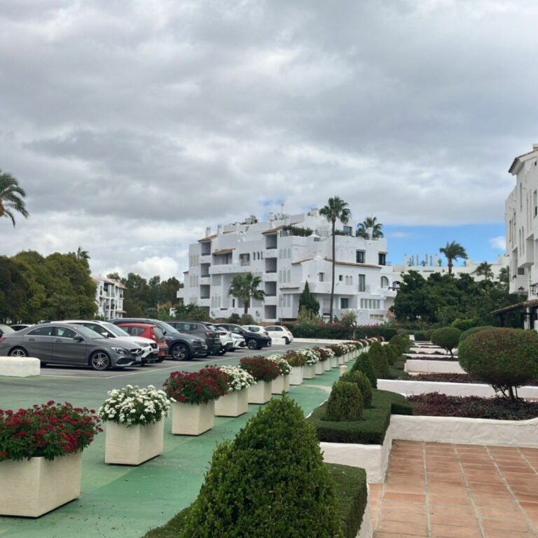 cdeeead31dc8f8efe9b652bf3a8d19af - 4