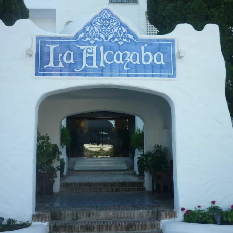 cdeeead31dc8f8efe9b652bf3a8d19af - 9