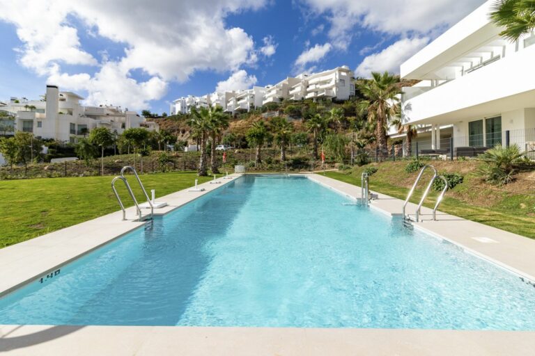 ce0a8a1219c7a85535145b3c5bfcf720 - 4