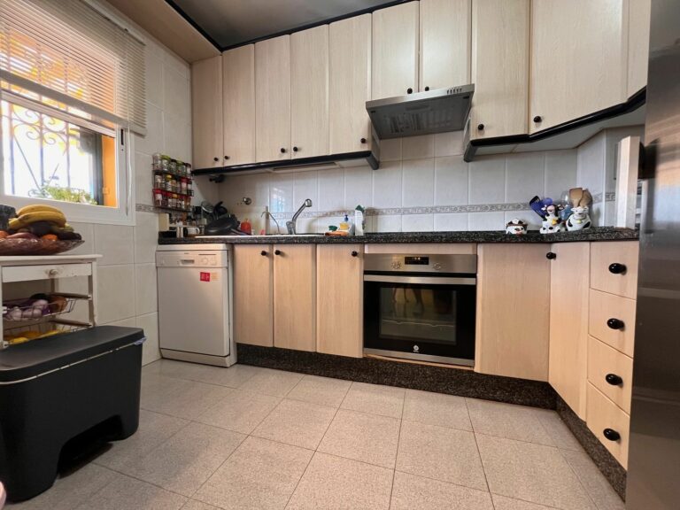 cfb74962ba5f95e35fe3d1f38be47739 - 2