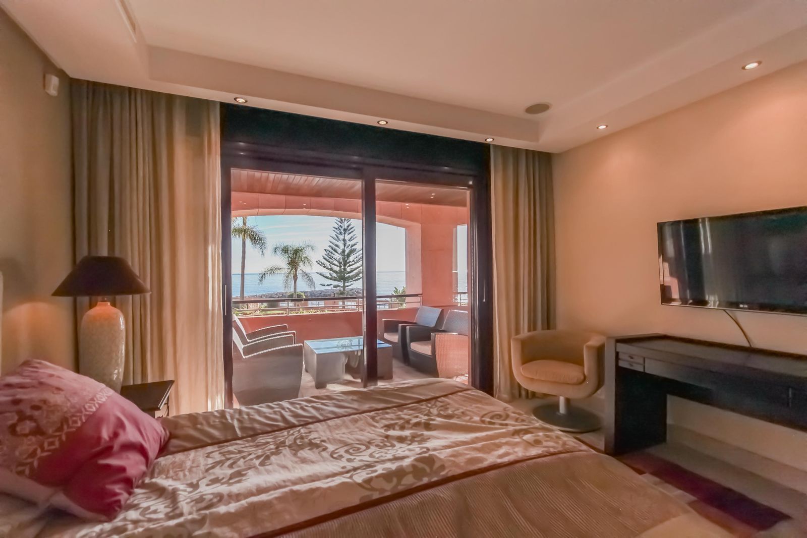 d168368a453c51e02433020ca6a89a2a - 12