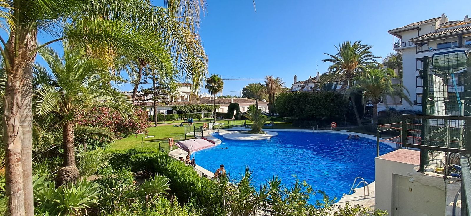 d401ec19fa0d91cb7d12526fd8f7be0f - 16