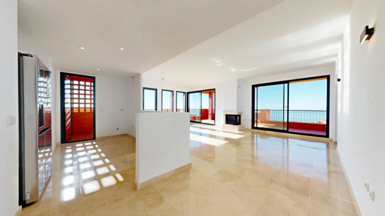 d49c41d00585b2c6d5e2bd109f8fc632 - 12