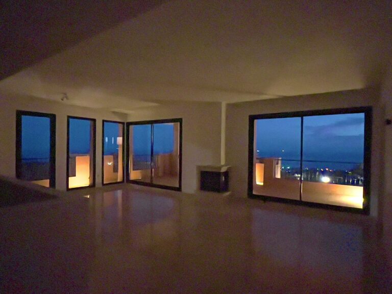 d49c41d00585b2c6d5e2bd109f8fc632 - 16