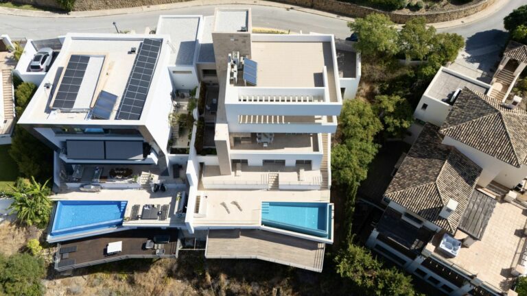 d6a971a8fd032d77f513020a330f25f7 - 14