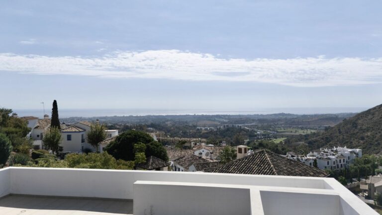 d6a971a8fd032d77f513020a330f25f7 - 9