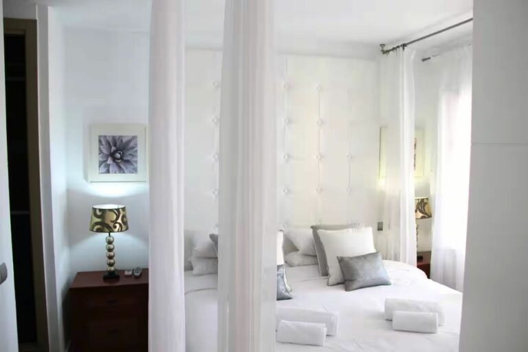 d81b99b0c7c5f5c032030871a4b7f770 - 3