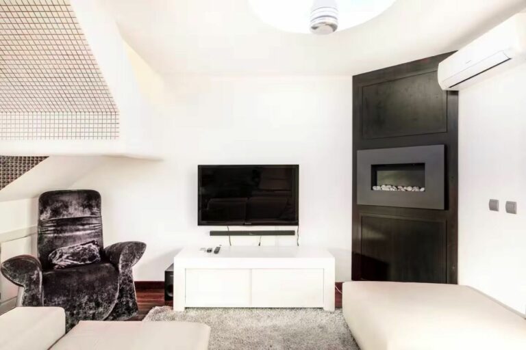 d81b99b0c7c5f5c032030871a4b7f770 - 5