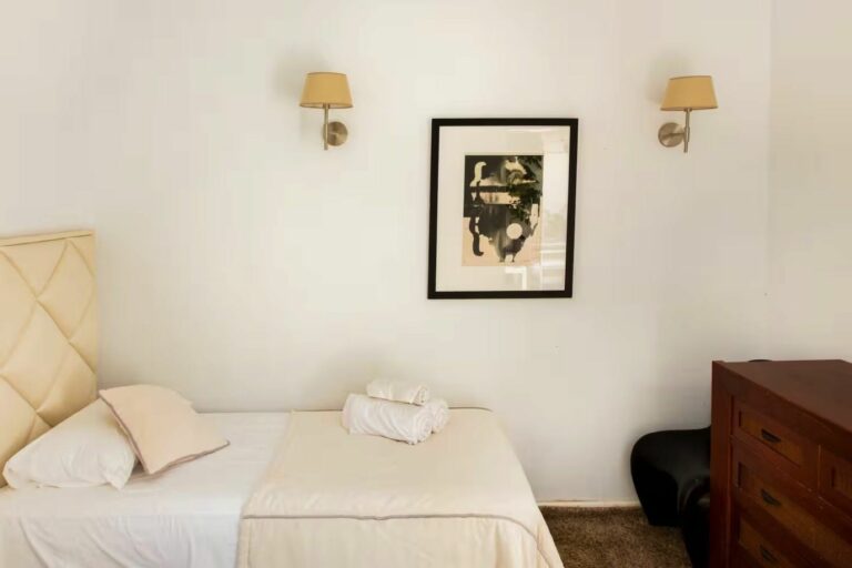 d81b99b0c7c5f5c032030871a4b7f770 - 8