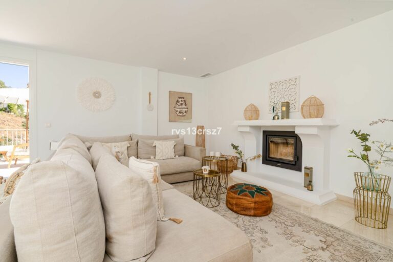 d85c5a116c7313f62edf8815ebccd85f - 13