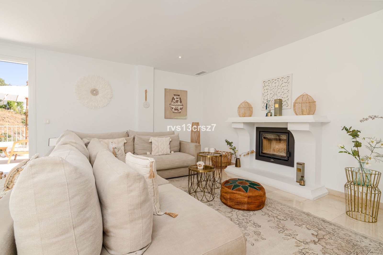 d85c5a116c7313f62edf8815ebccd85f - 13