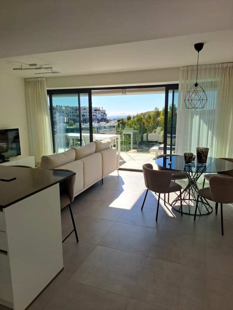 d89566a2b9afff41f6a78d9b09dac816 - 6