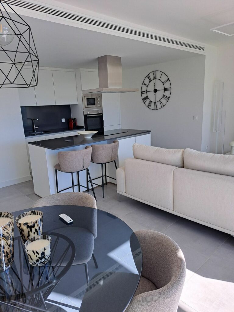 d89566a2b9afff41f6a78d9b09dac816 - 9